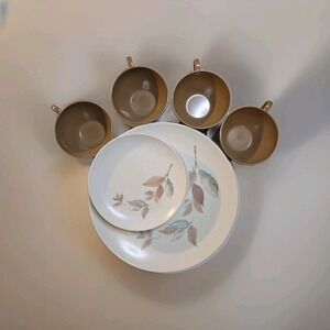 VINTAGE 10" DINNER PLATE, SAUCERS & CUP SET MCM GRANT CREST  Pattern 7460 Leaf
